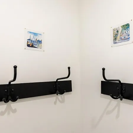 Les Vignes De Montmartre - パリ